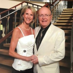 Meet your Posher, Sharon
